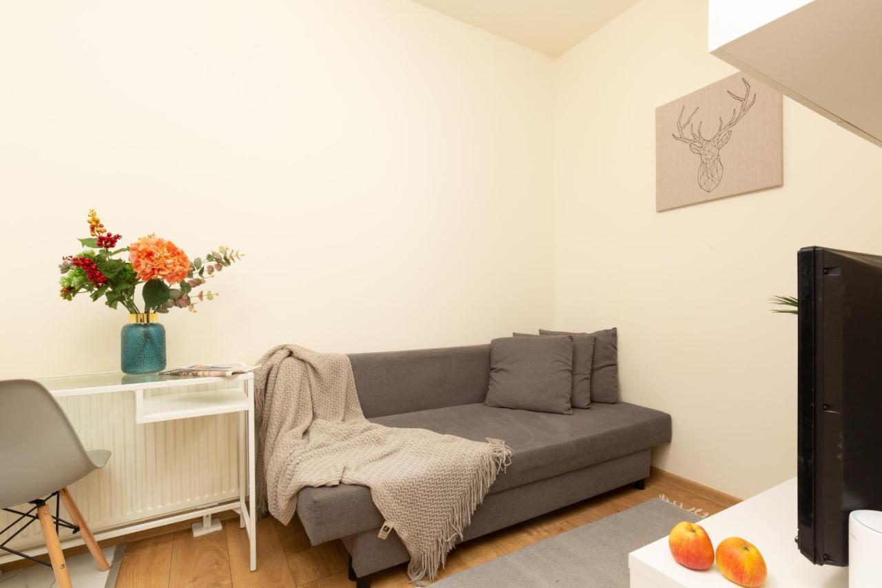 ורשה Micro Apartment Miaczynska By Noclegi Renters מראה חיצוני תמונה